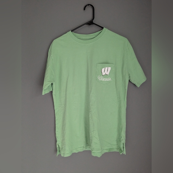 Captivating Tops - Wisconsin Mint Green Pocket Tee — Short Sleeve Women's Crew Size Medium